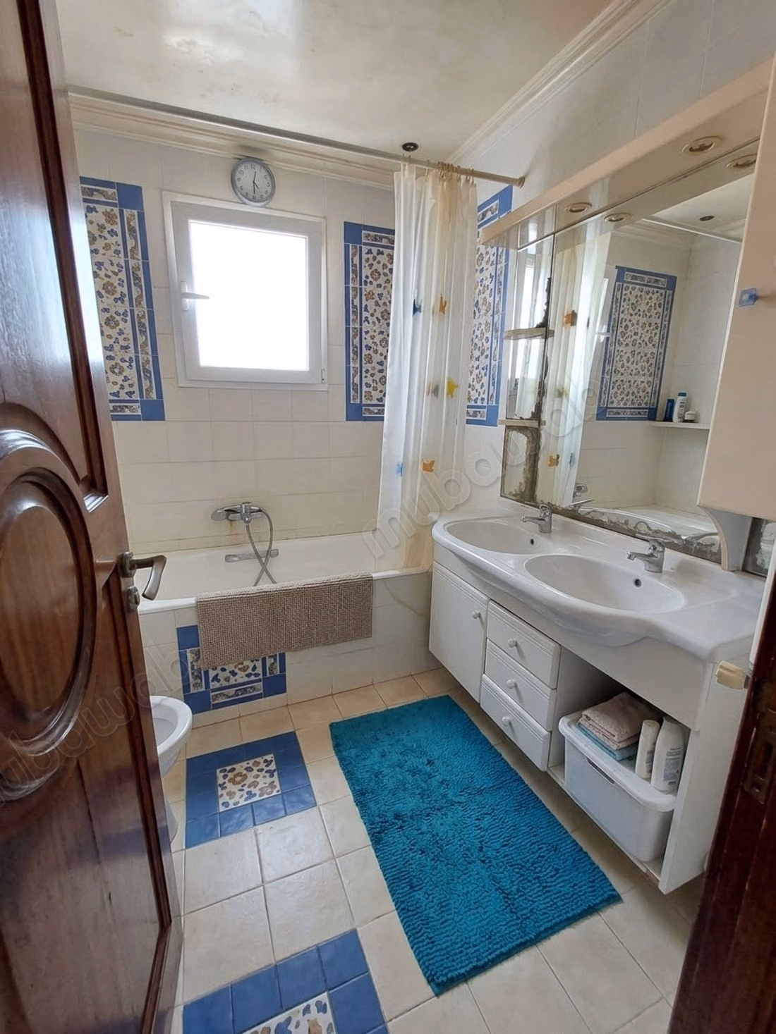 Villa avec Piscine et Énergie Solaire à Rades