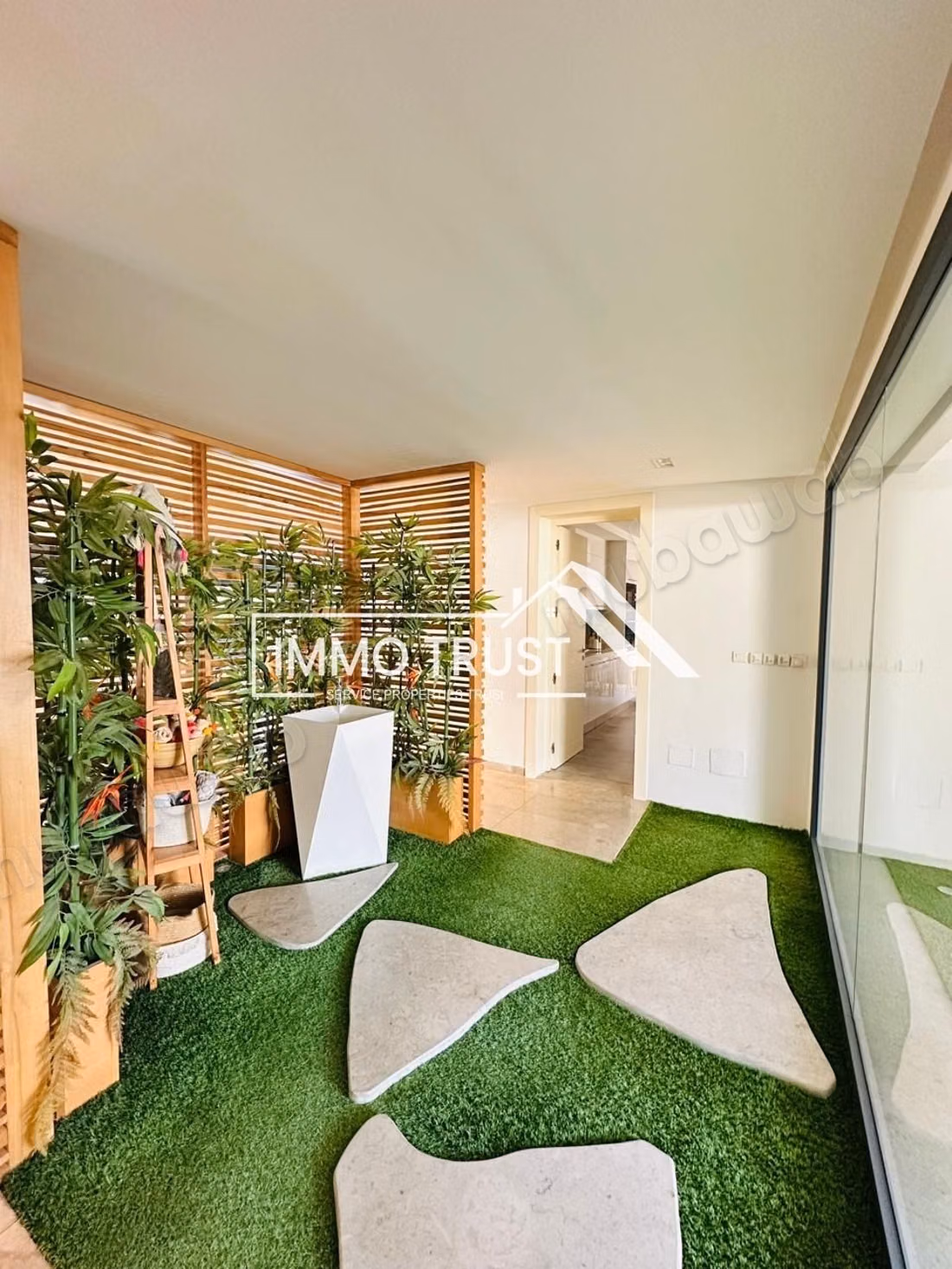 Villa S4 avec piscine et jardin à La Soukra