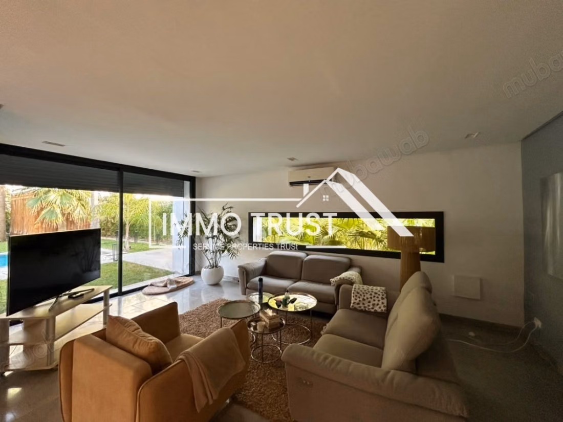 Villa S4 avec piscine et jardin à La Soukra