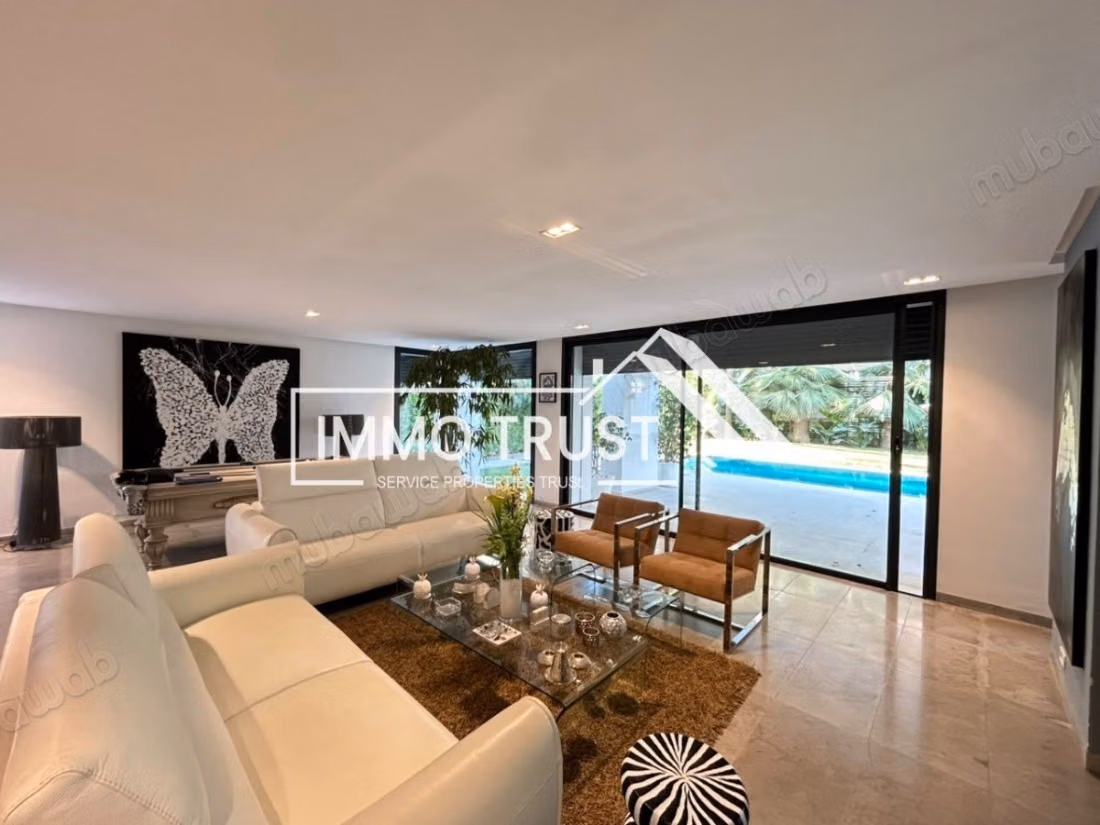 Villa S4 avec piscine et jardin à La Soukra