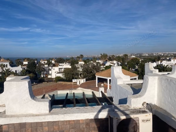 Loue villa, meublee, vue /mer, residence securise