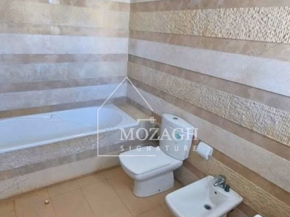 Magnifique villa piscine privée à Dar Bouazza