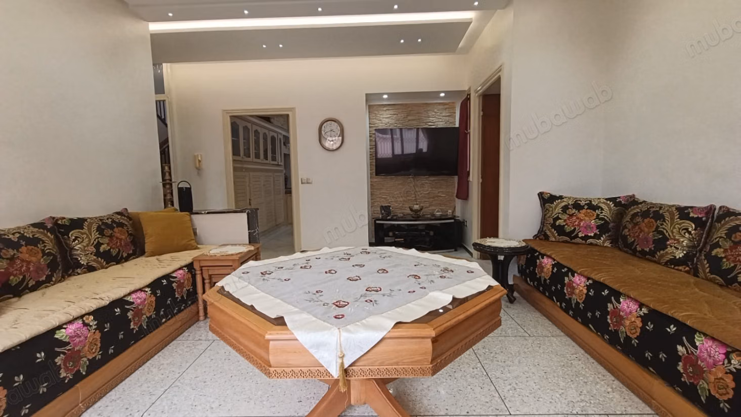 Superbe maison à vendre à Hay Al Fath. 
3 chambres