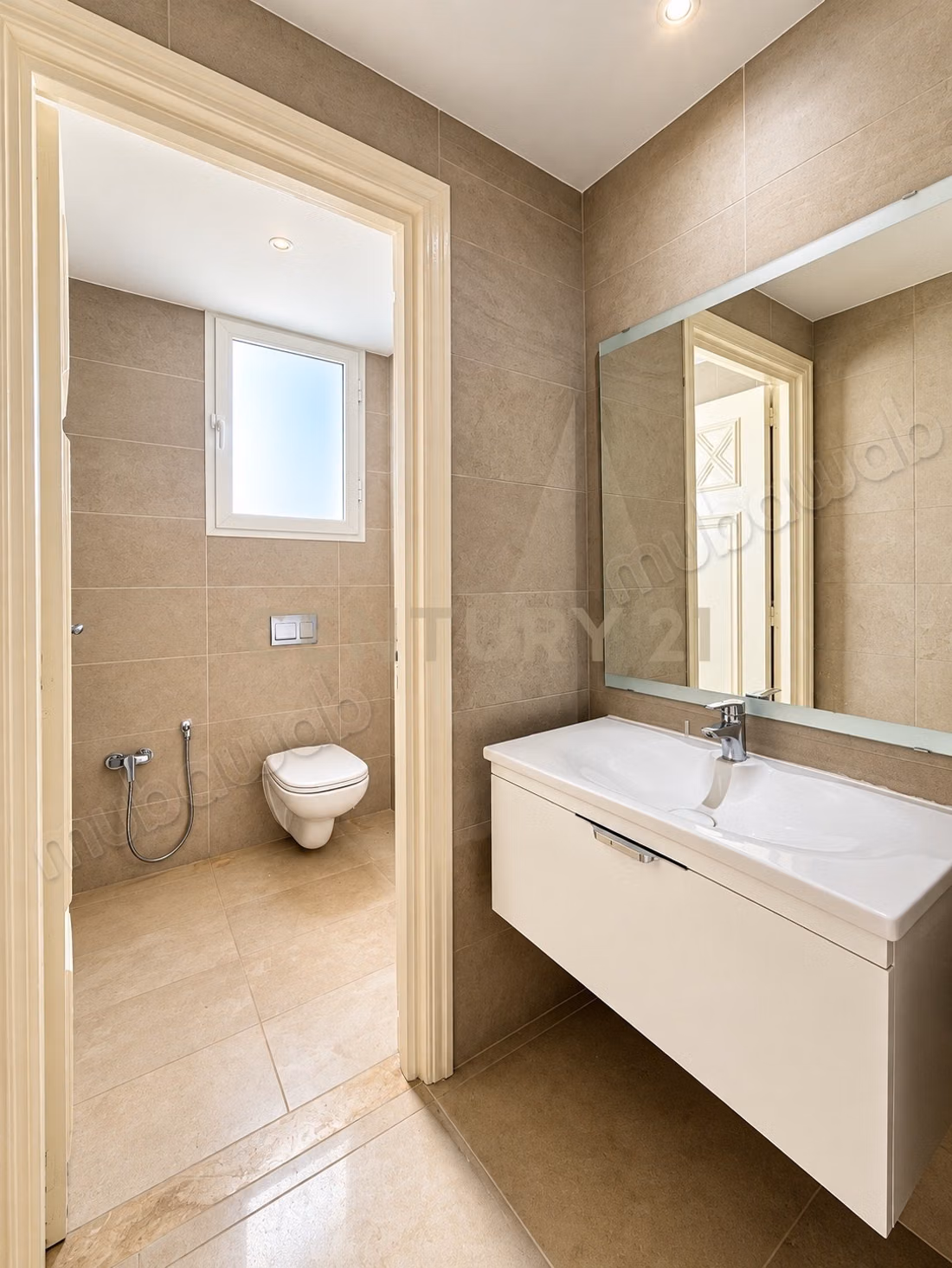 À louer – villa s4 aux berges du lac 1 350 m²