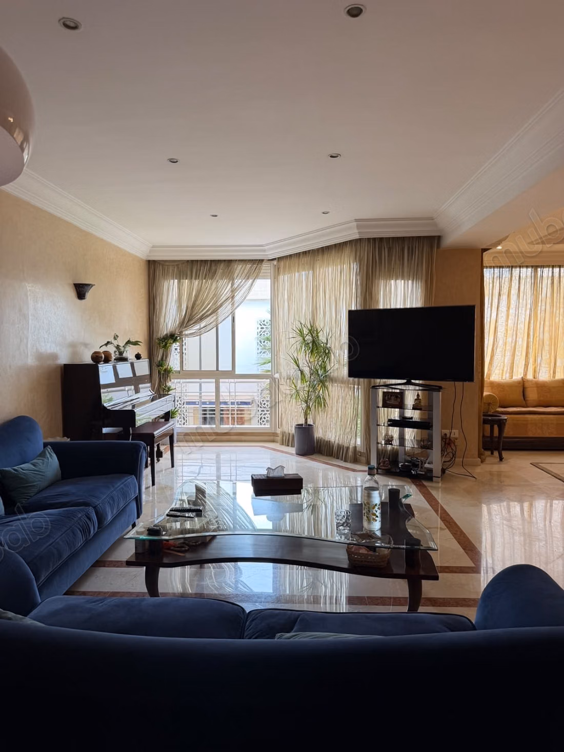 For sale - spacious apartment in Agdal, 16 November Avenue