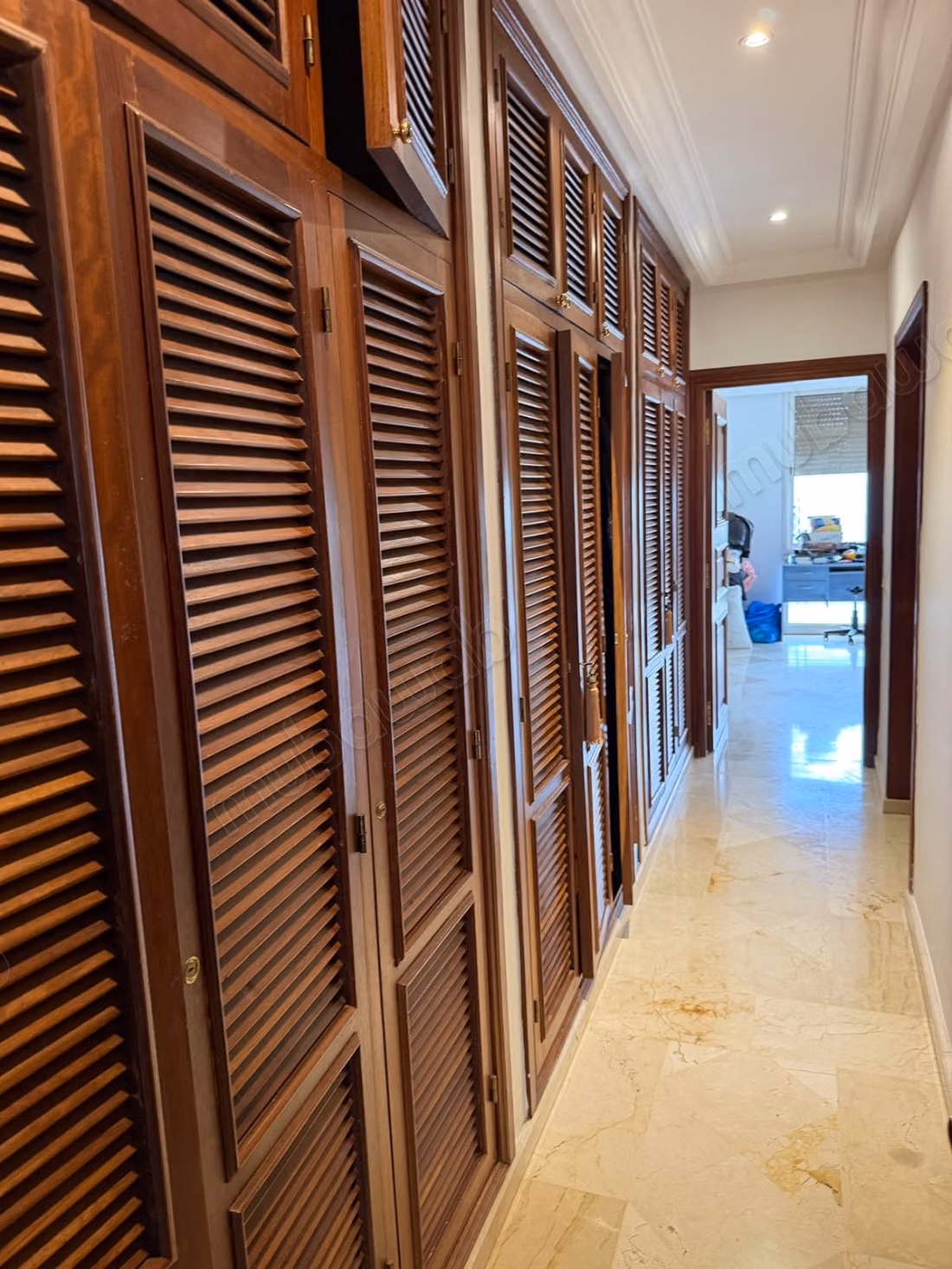For sale - spacious apartment in Agdal, 16 November Avenue