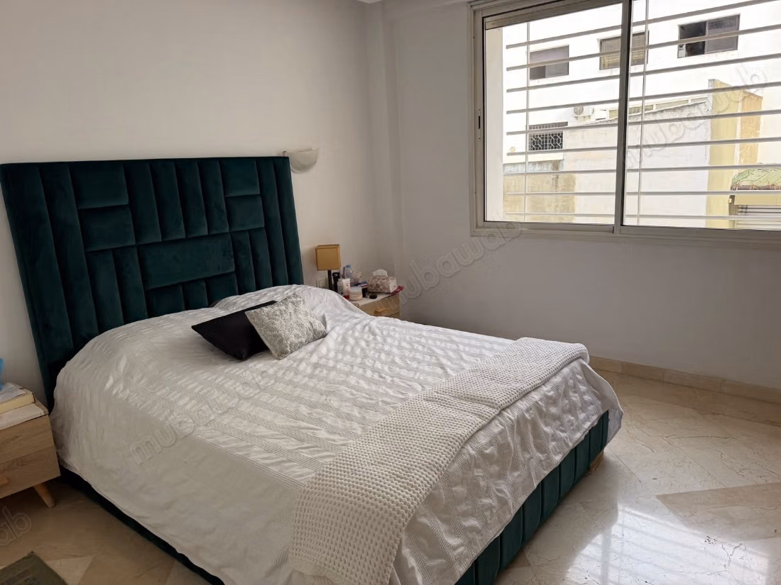 For sale - spacious apartment in Agdal, 16 November Avenue