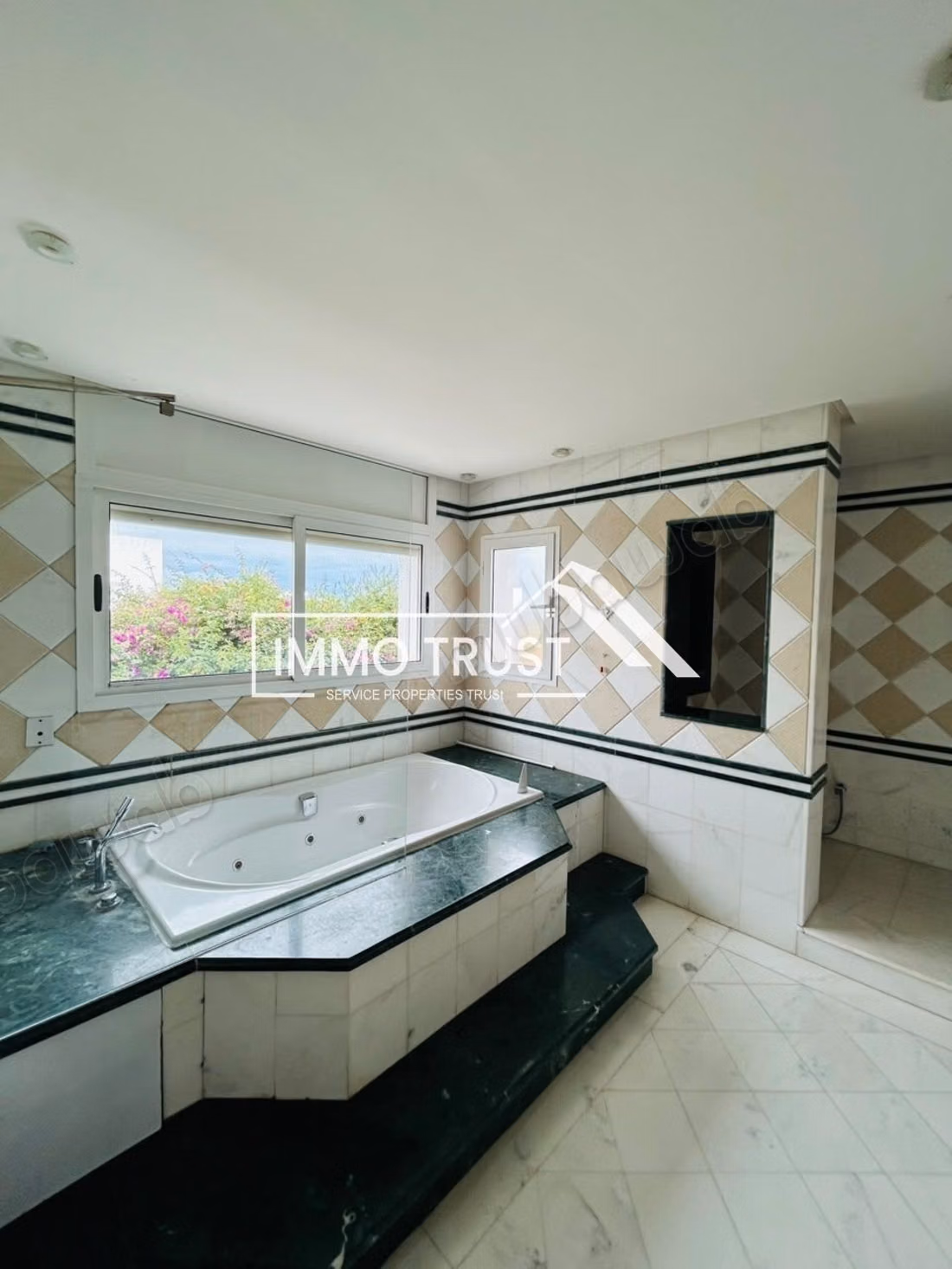 Villa S5 avec piscine à Gammarth Supérieur