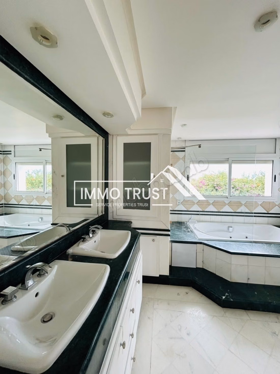 Villa S5 avec piscine à Gammarth Supérieur