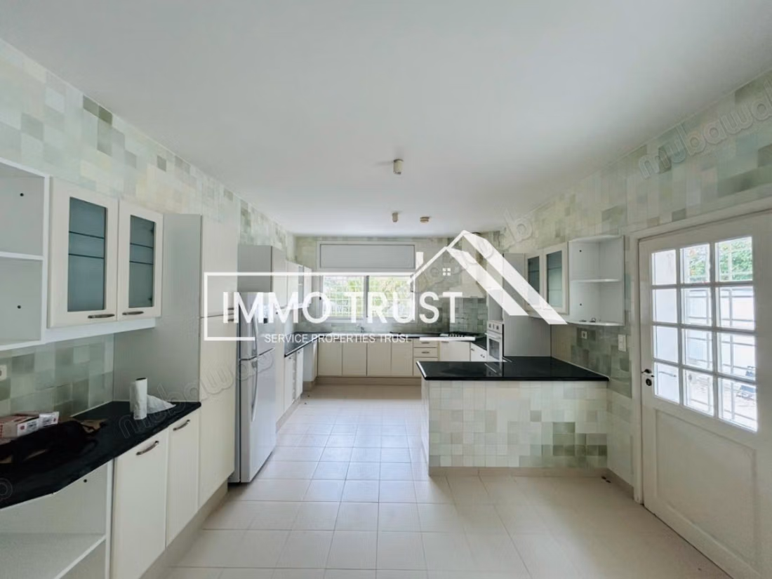 Villa S5 avec piscine à Gammarth Supérieur