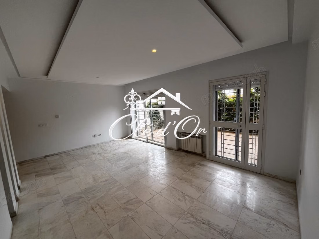 S2 Apartment with garden for rent