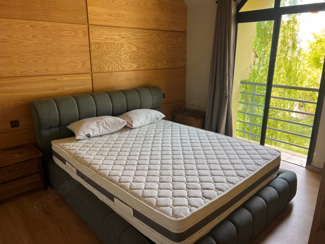 Villa de luxe à vendre à Résidence al arz. 
6 pièces. Bien meublé