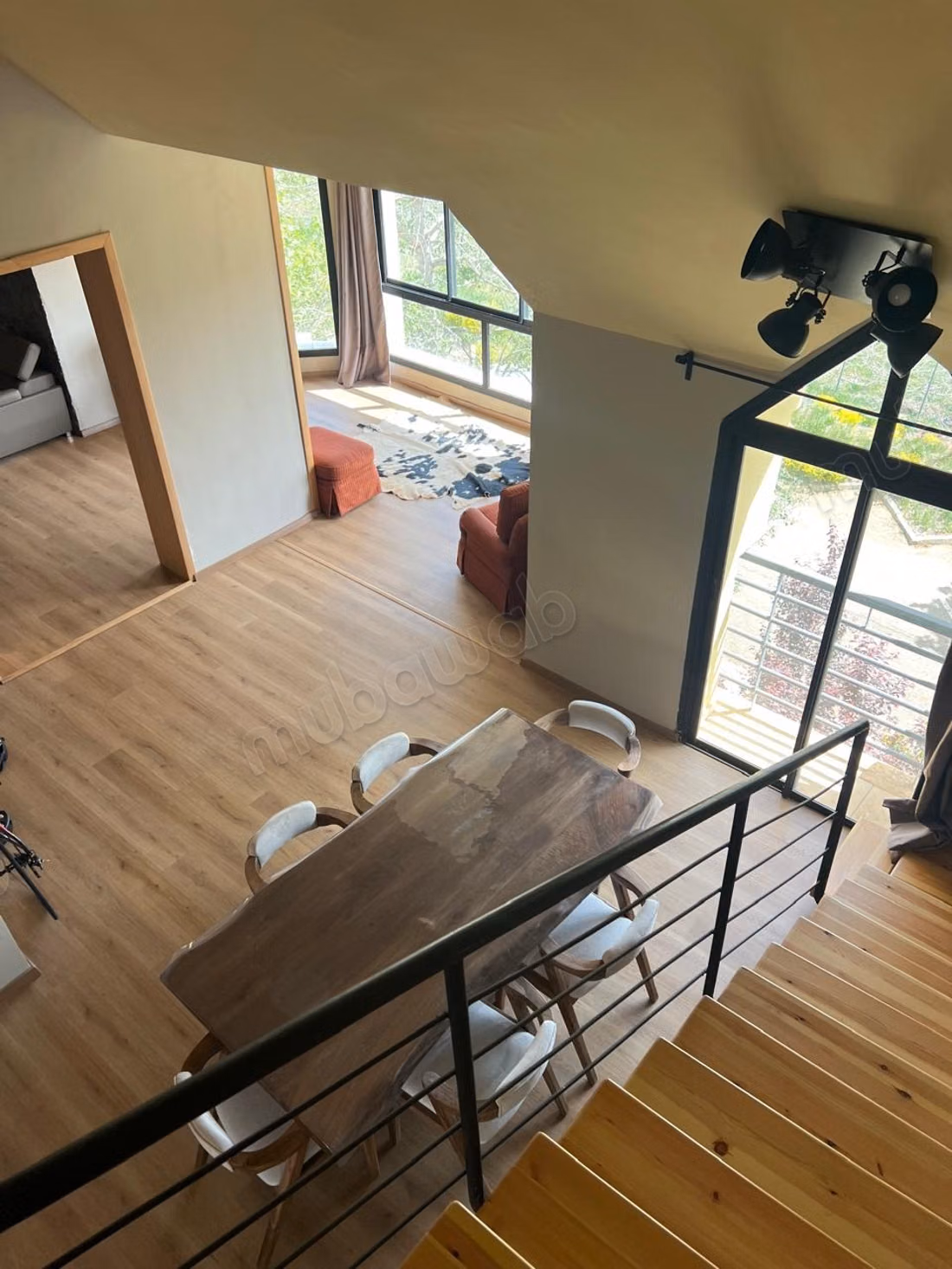 Villa de luxe à vendre à Résidence al arz. 
6 pièces. Bien meublé