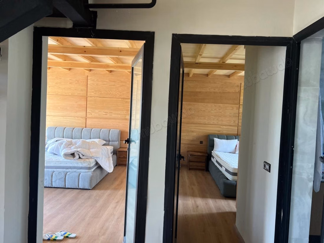 Villa de luxe à vendre à Résidence al arz. 
6 pièces. Bien meublé