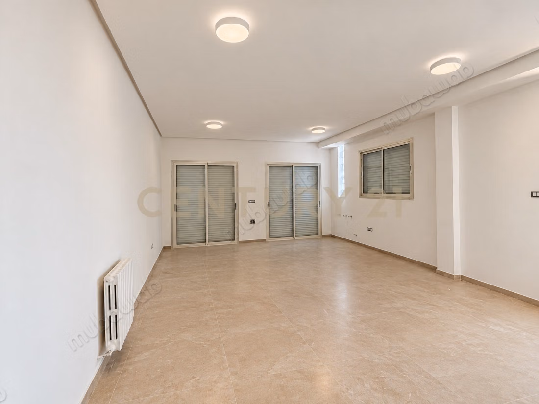 A Louer Bureau 155m² à El Menzah 7