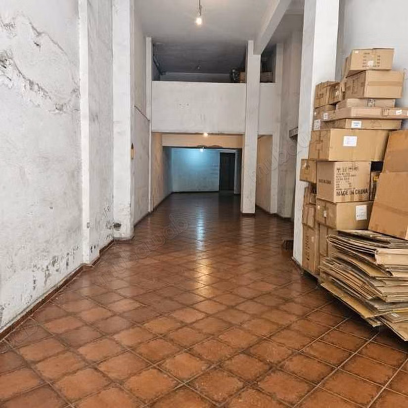 Local commercial à Louer de 520.0 m² à Casablanca, Val Fleuri