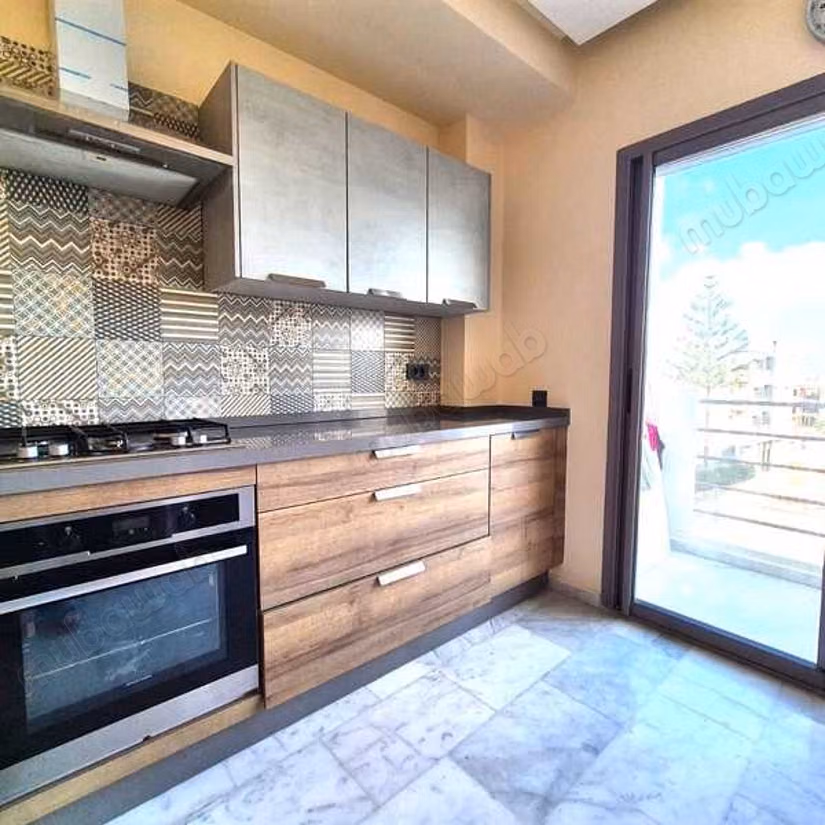 Appartement à Louer de 130.0 m² à Casablanca, Oasis