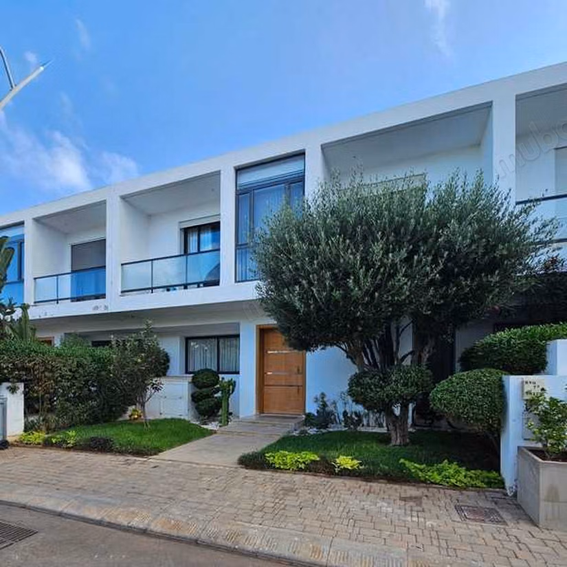 Villa for Sale of 220.0 m² in Dar Bouazza, Tamaris1