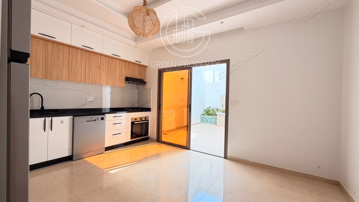Bel appartement moderne avec terrasses privées