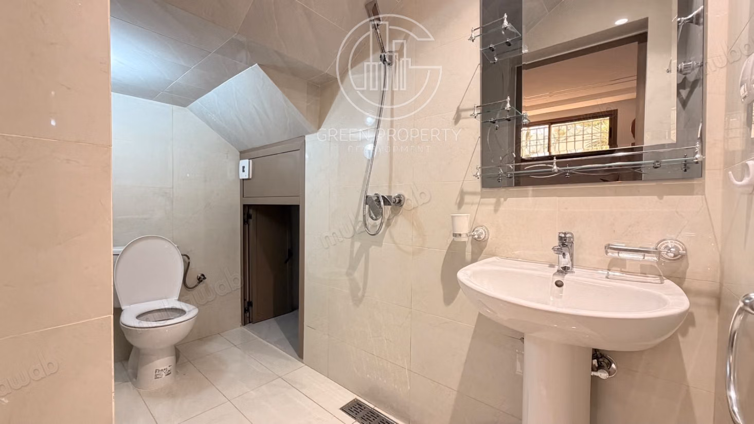 Bel appartement moderne avec terrasses privées