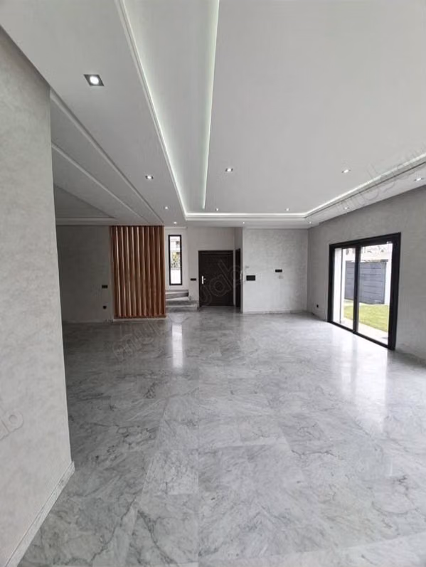 Villa Moderne à Sonaba 
Founty a louer 220m²
