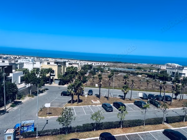 Appartement en vente à Dar Bouazza. Superficie 70 m². Belle vue sur mer