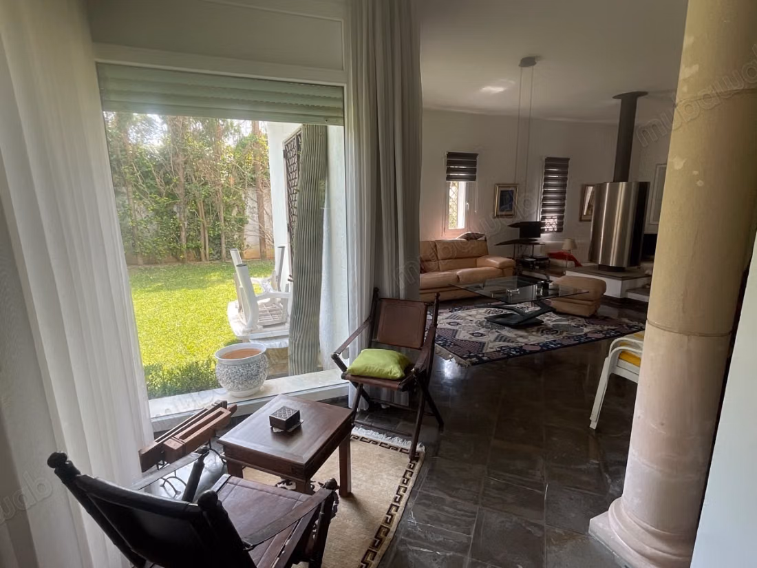 Charming villa for sale in La Soukra