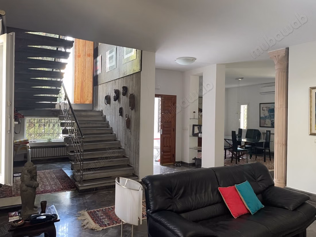 Charming villa for sale in La Soukra