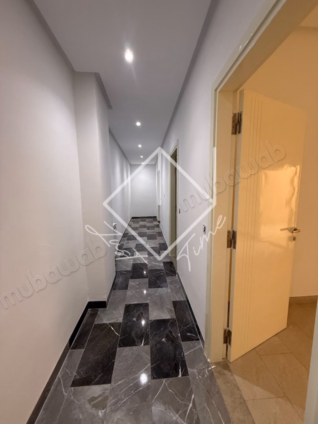 Appartement S2 à louer à usage bureautique à arian