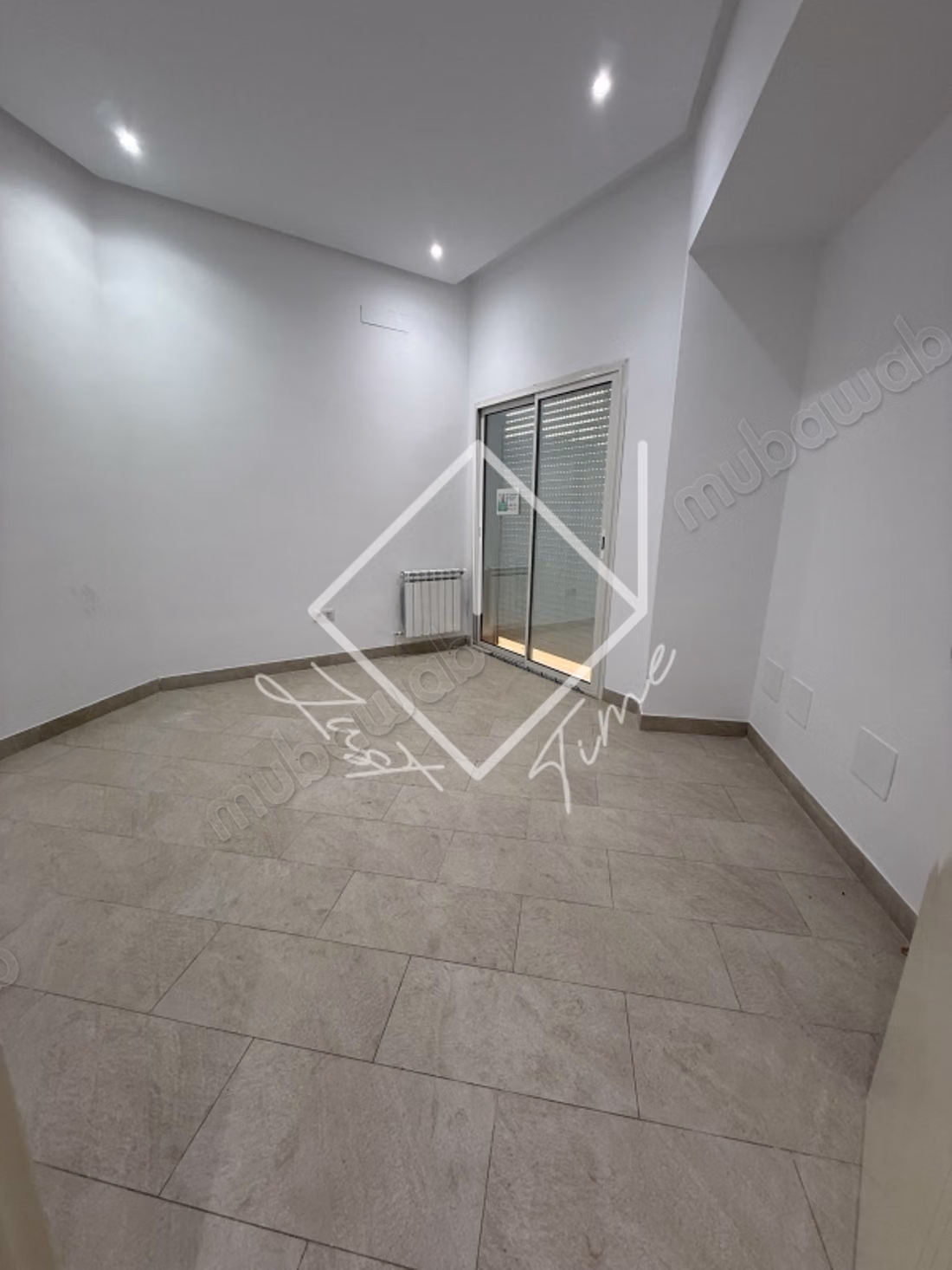 Appartement S2 à louer à usage bureautique à arian