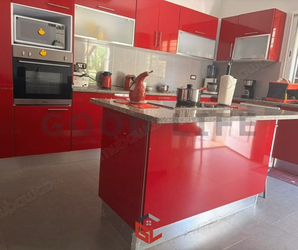 Maison en duplex avec un appartement indépendant
