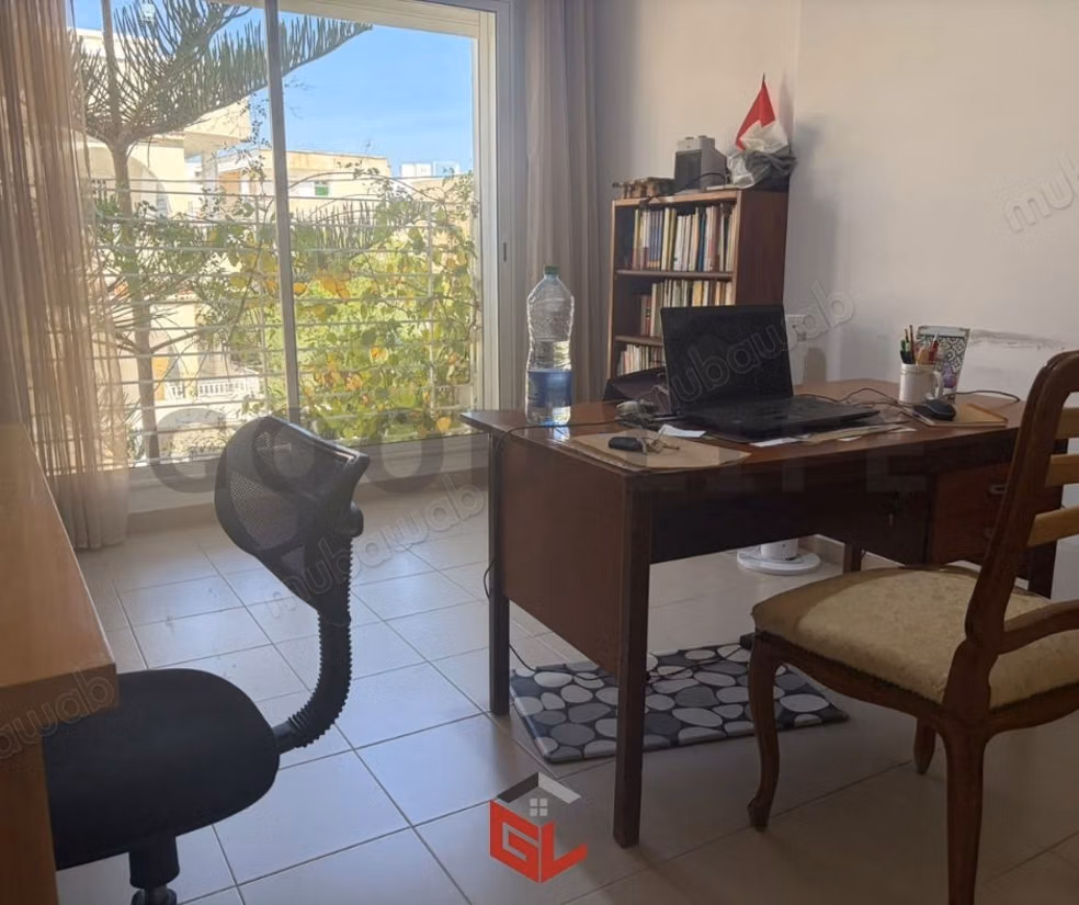 Maison en duplex avec un appartement indépendant