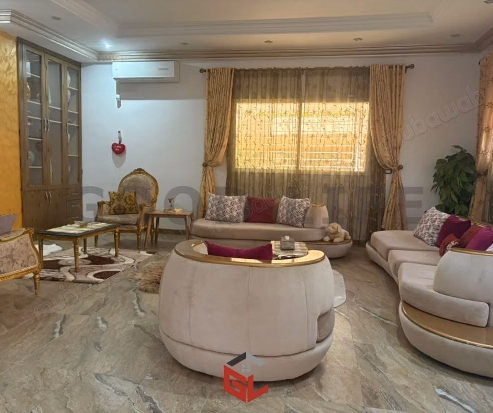 Maison en duplex avec un appartement indépendant