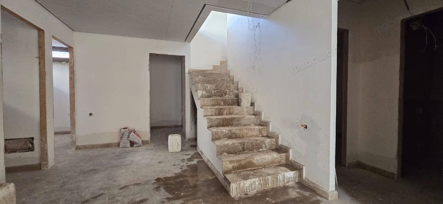 High standard villa for sale on Route de Tahanaout