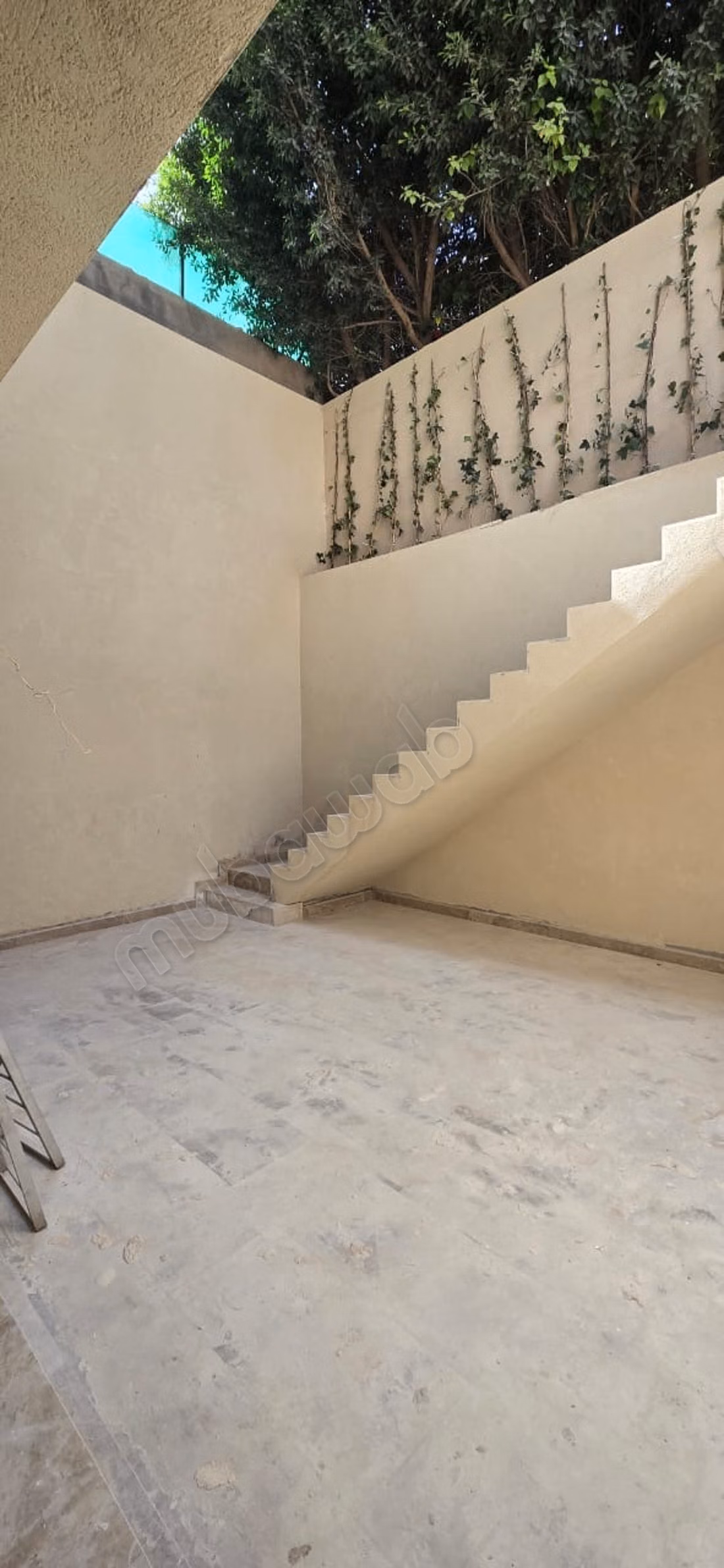 High standard villa for sale on Route de Tahanaout