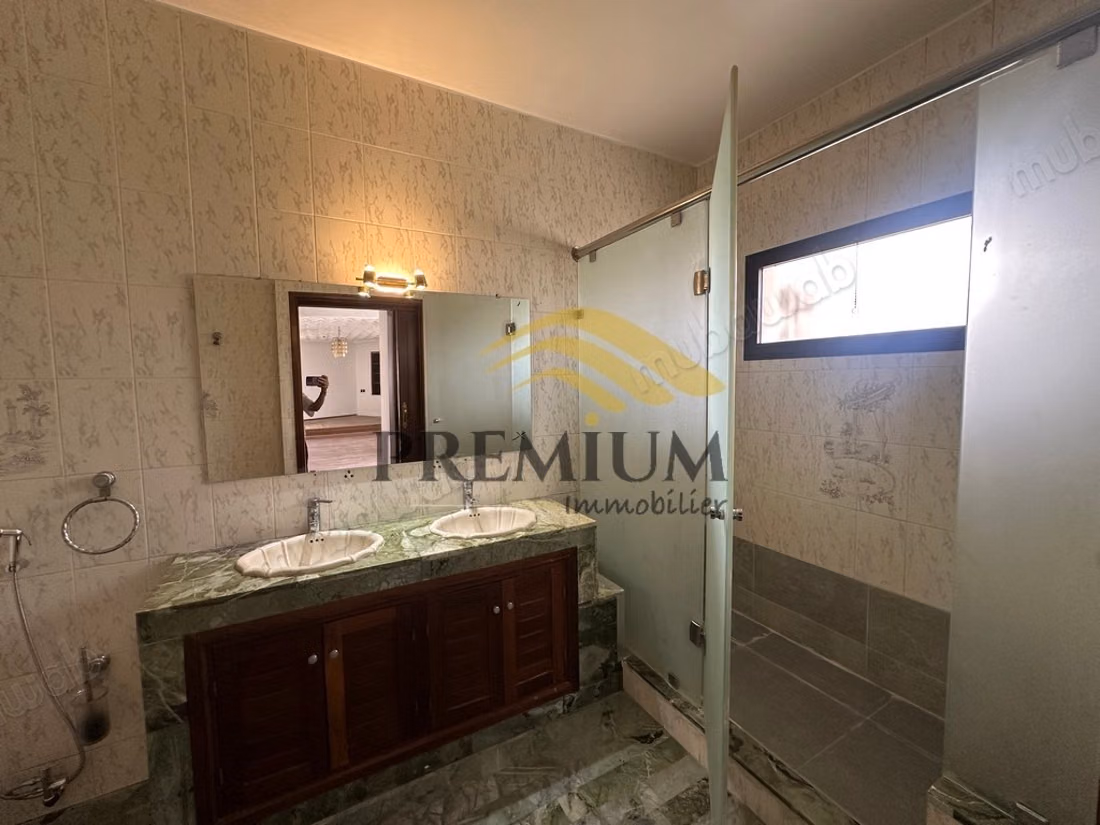Charmante villa au souissi