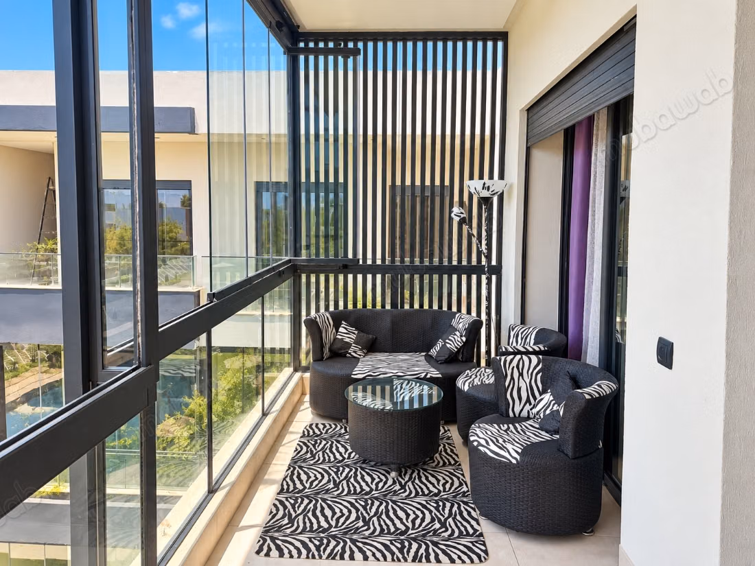 Appartement chic • Piscine & Terrasse • Mansouria
