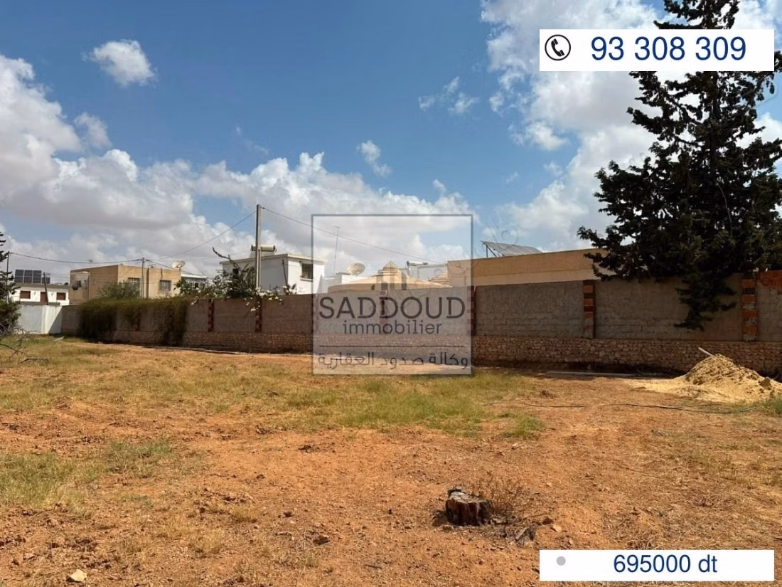 Terrain à vendre – route el ain km 4