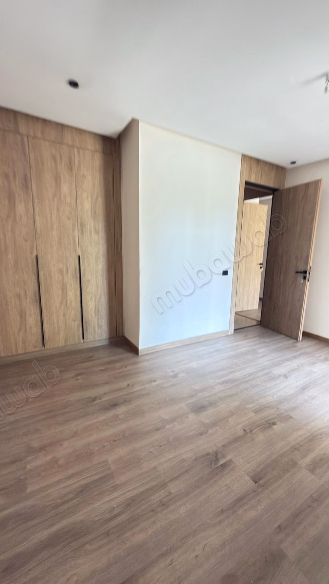 À LOUER – Duplex 162 m² – L’Orangeraie