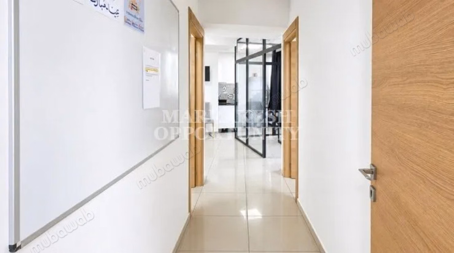 Plateau bureau de 101 m² avec parking en location