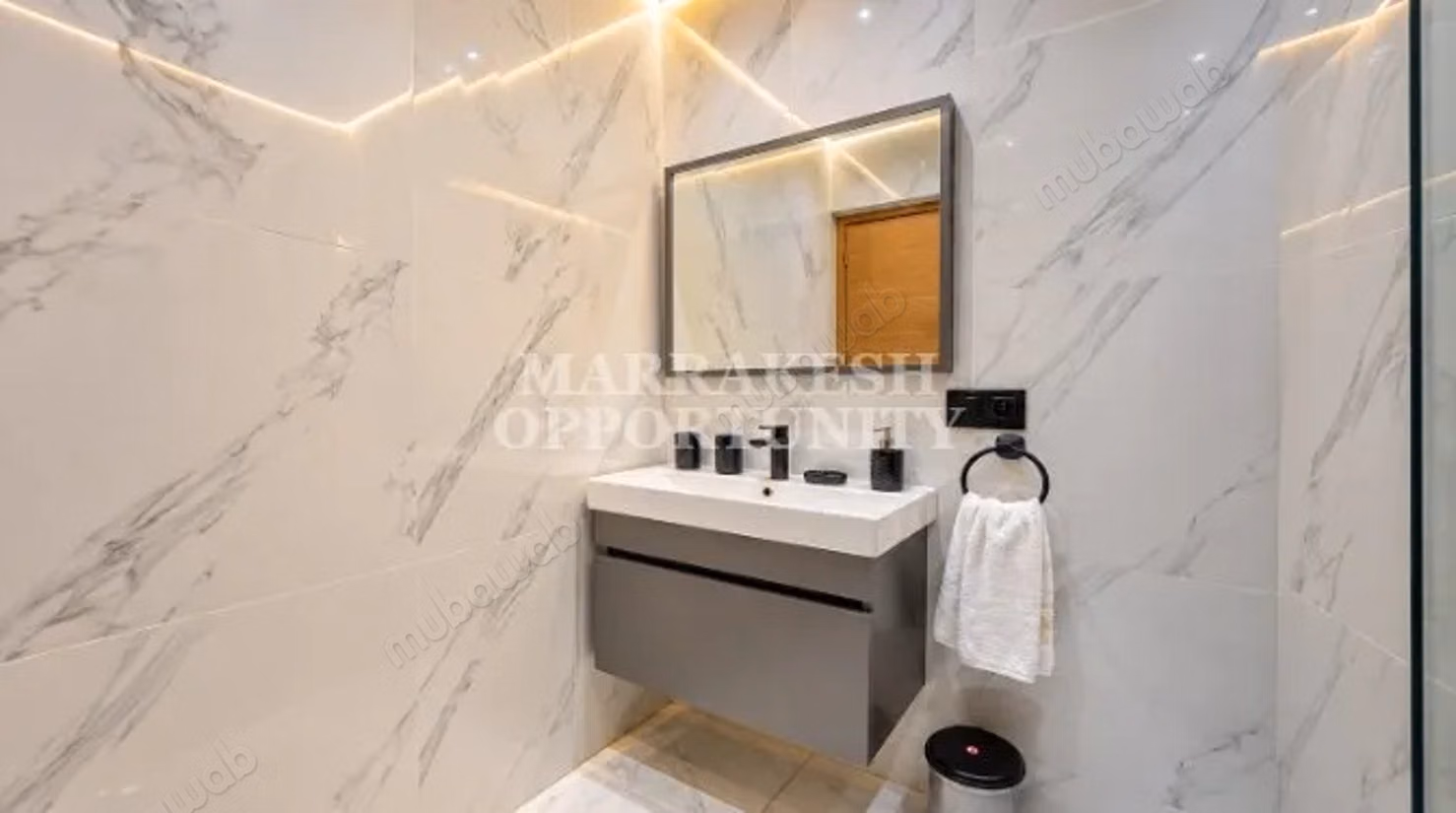 Lumineux Appartement meublé en location à Guéliz
