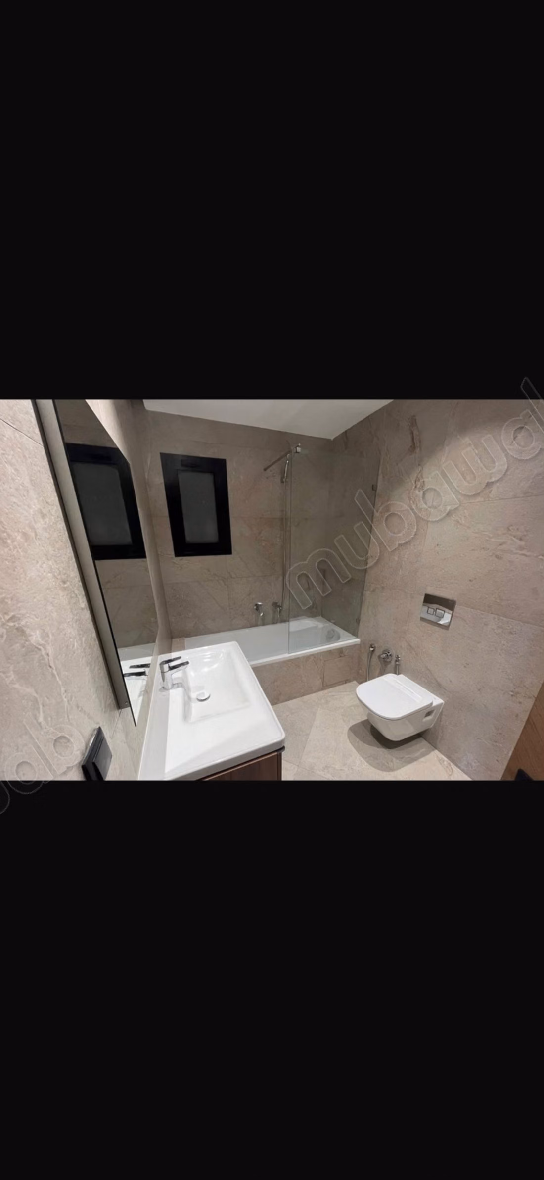 Superbe appartement à louer à Les Jardins de Carthage. Superficie 70 m². Fenêtres avec double vitrage et porte blindée