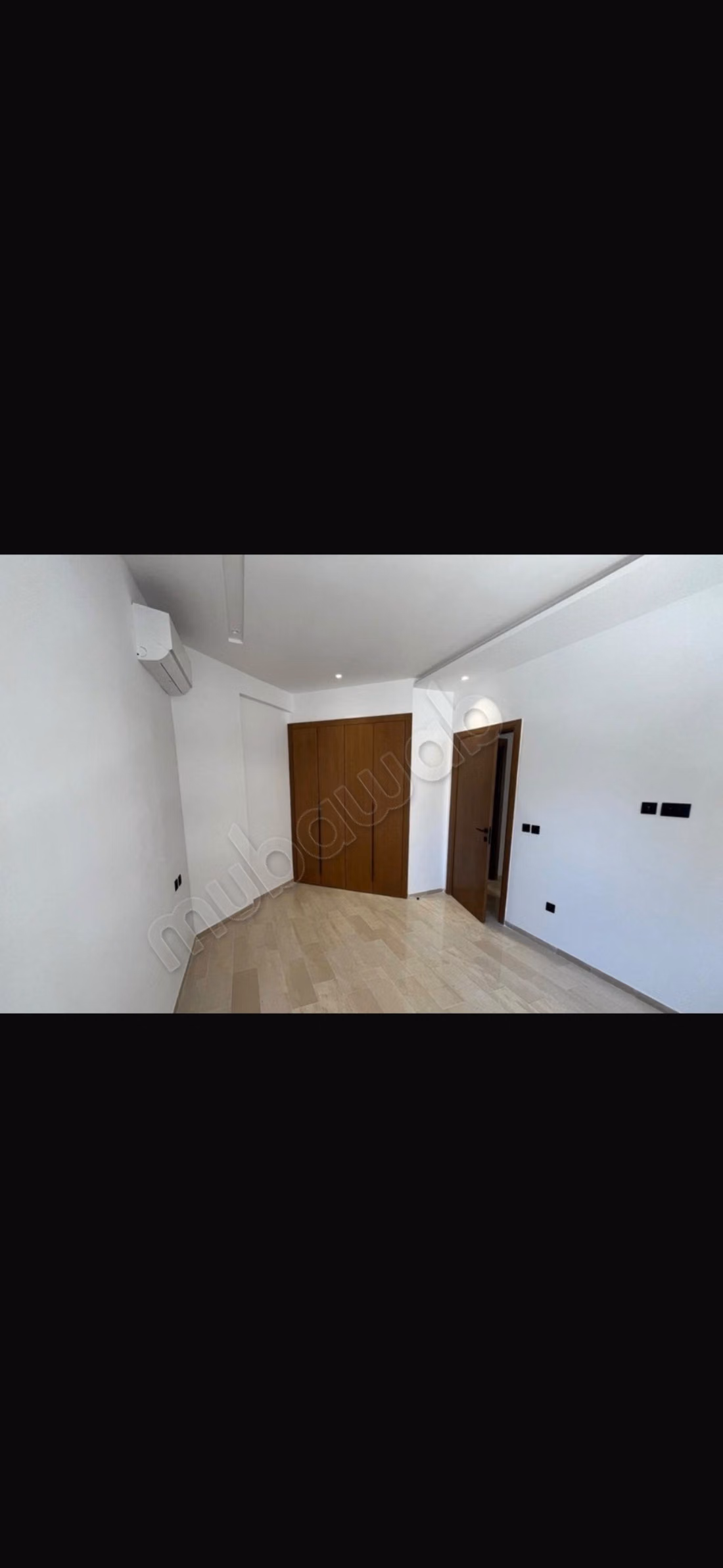 Superbe appartement à louer à Les Jardins de Carthage. Superficie 70 m². Fenêtres avec double vitrage et porte blindée