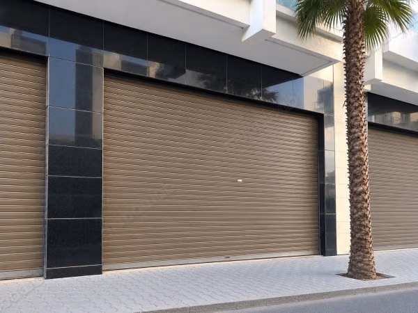 Beau local commercial en location à Oulfa.
Surface totale 178 m²