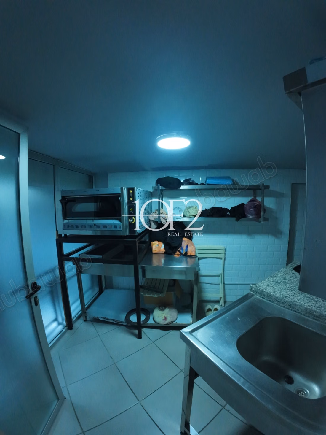 À VENDRE – Crèmerie Équipée avec Terrasse 
Tanger