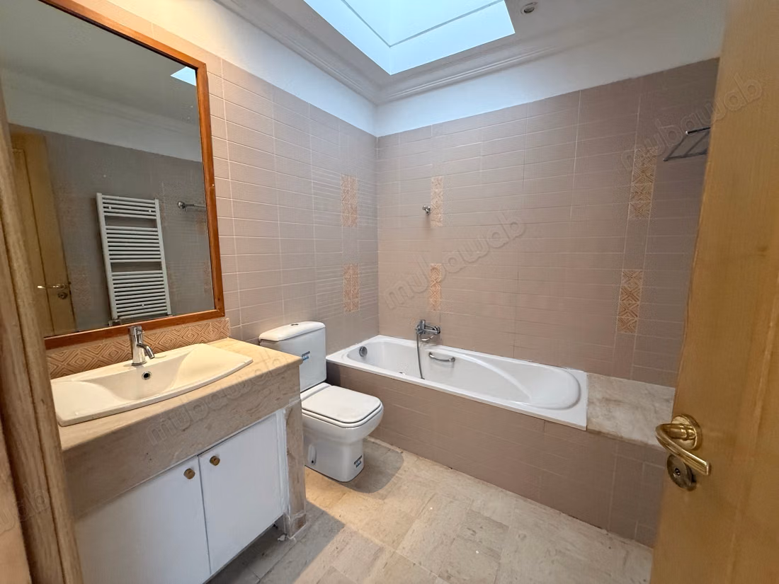 Vend appartement S3 derrière Carrefour La Marsa