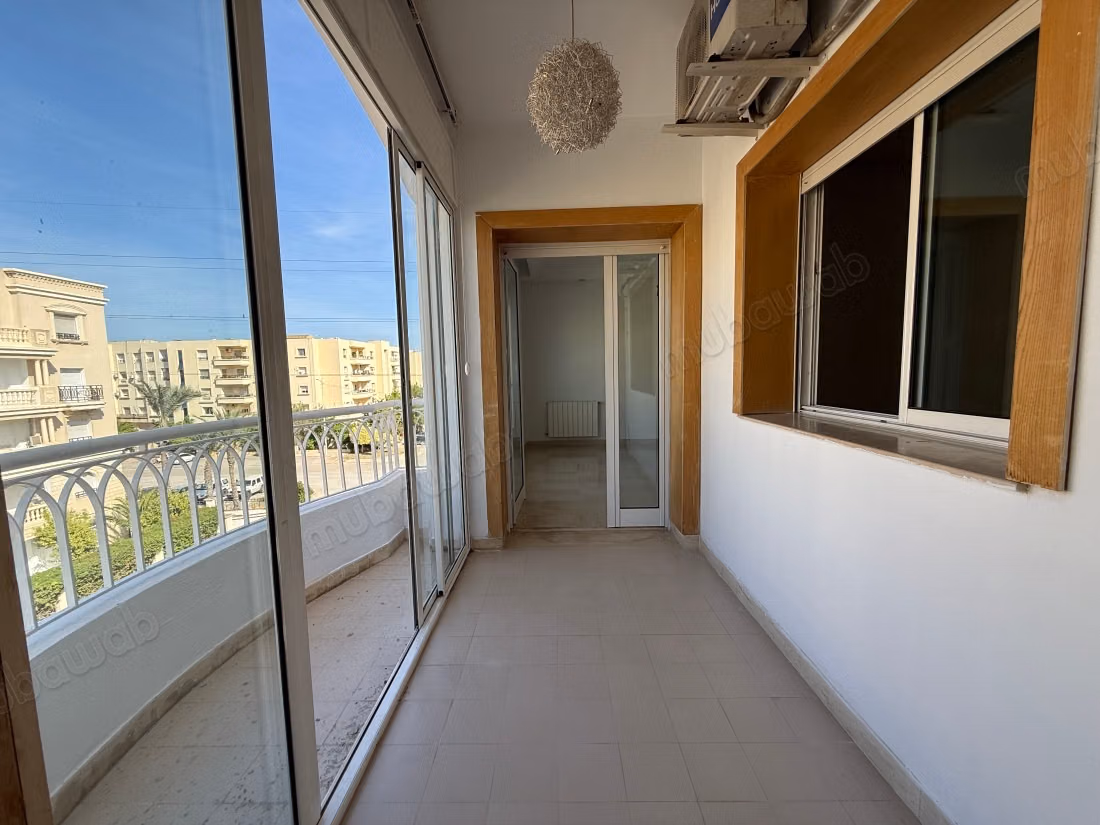 Vend appartement S3 derrière Carrefour La Marsa