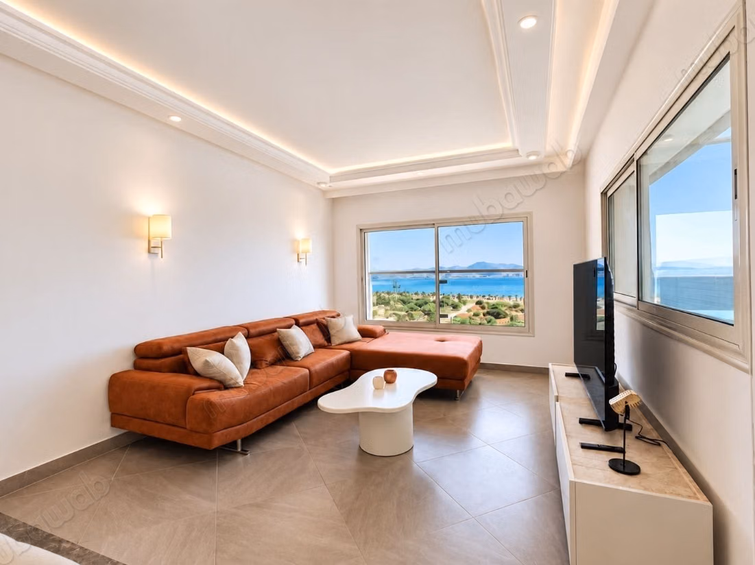 Penthouse, piscine et vue de rêve