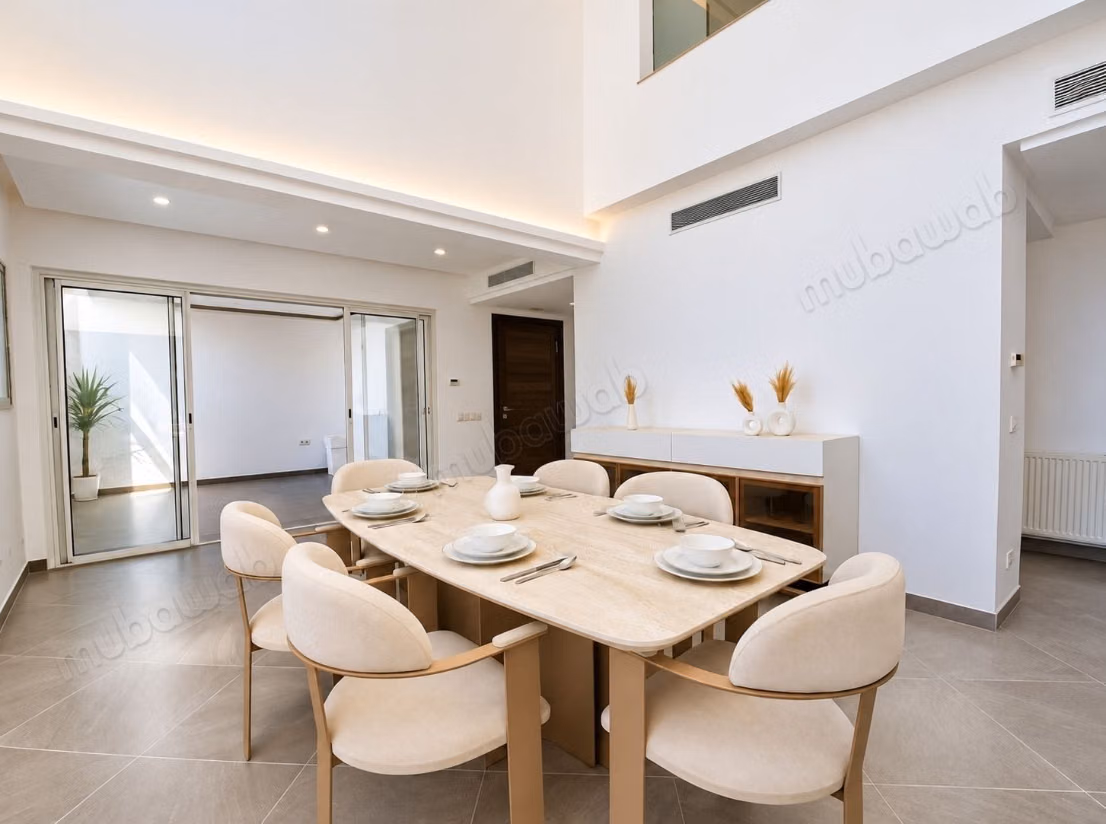 Penthouse, piscine et vue de rêve