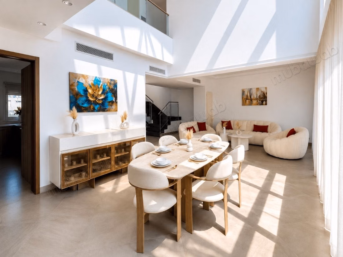 Penthouse, piscine et vue de rêve